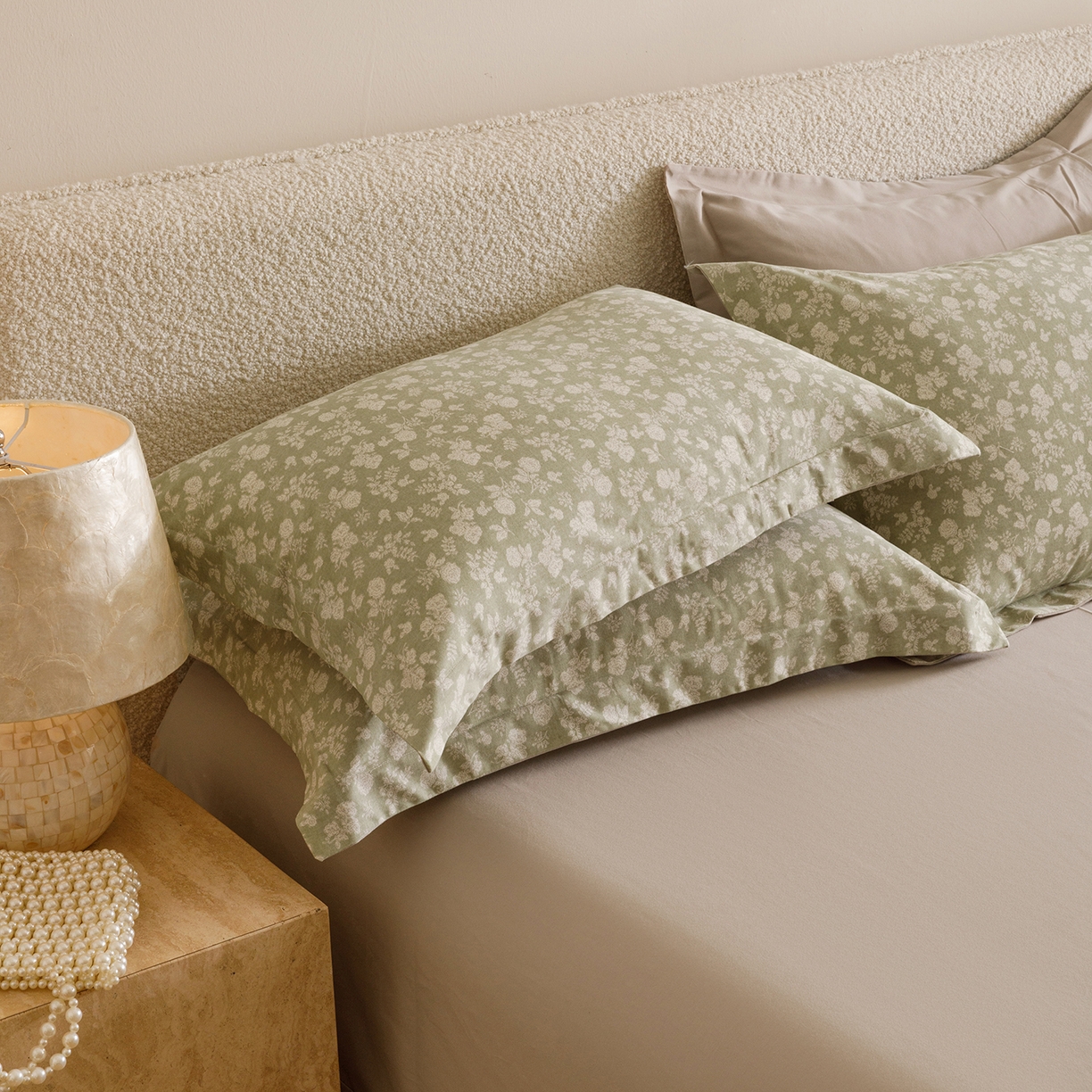 91家纺网 家纺一手货源 找家纺 爱思佳 2025新款加厚全棉纯棉磨毛数码印花四件套 暖阳-绿