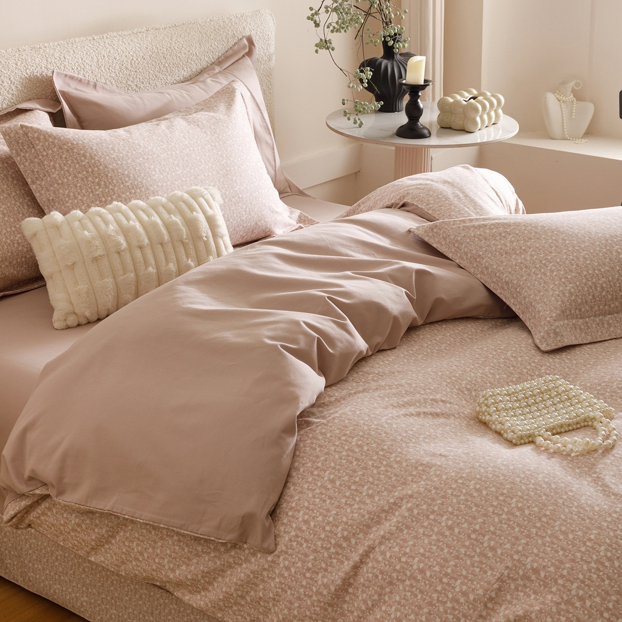 91家纺网 家纺一手货源 找家纺 爱思佳 2025新款加厚全棉纯棉磨毛数码印花四件套 情意绵绵