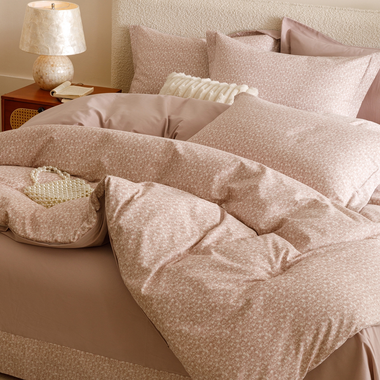 91家纺网 家纺一手货源 找家纺 爱思佳 2025新款加厚全棉纯棉磨毛数码印花四件套 情意绵绵