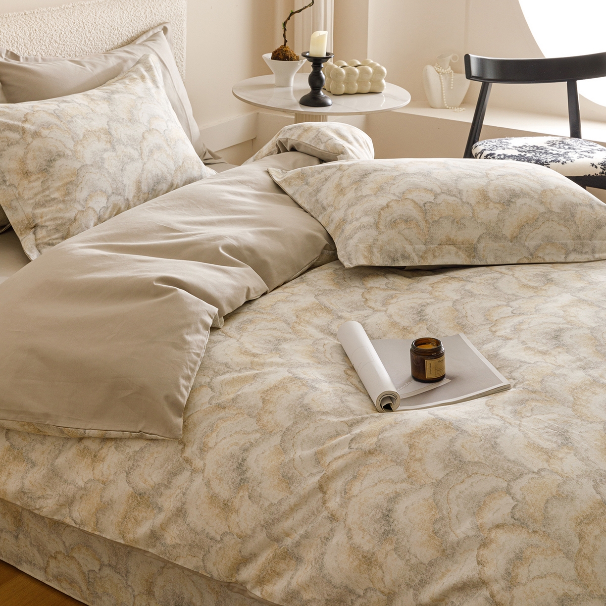 91家纺网 家纺一手货源 找家纺 爱思佳 2025新款加厚全棉纯棉磨毛数码印花四件套 温言