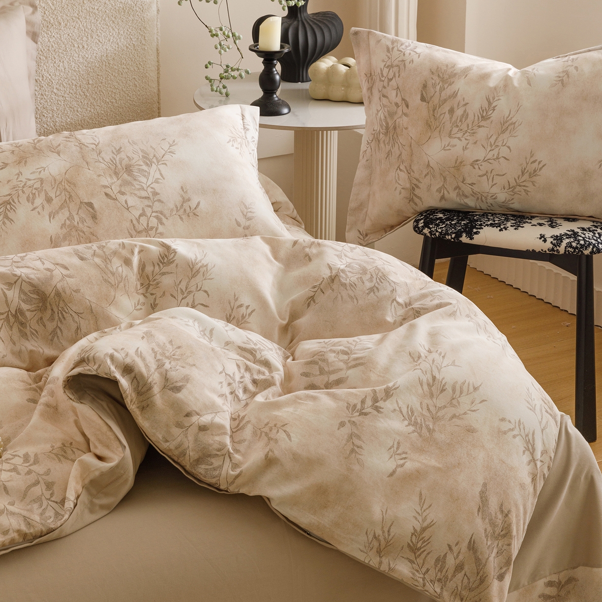 91家纺网 家纺一手货源 找家纺 爱思佳 2025新款加厚全棉纯棉磨毛数码印花四件套 杏花微雨