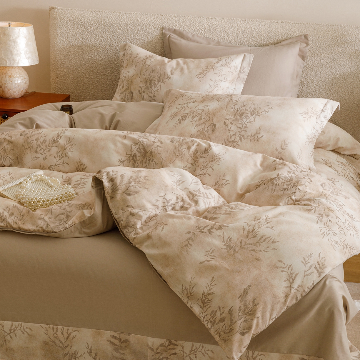 91家纺网 家纺一手货源 找家纺 爱思佳 2025新款加厚全棉纯棉磨毛数码印花四件套 杏花微雨