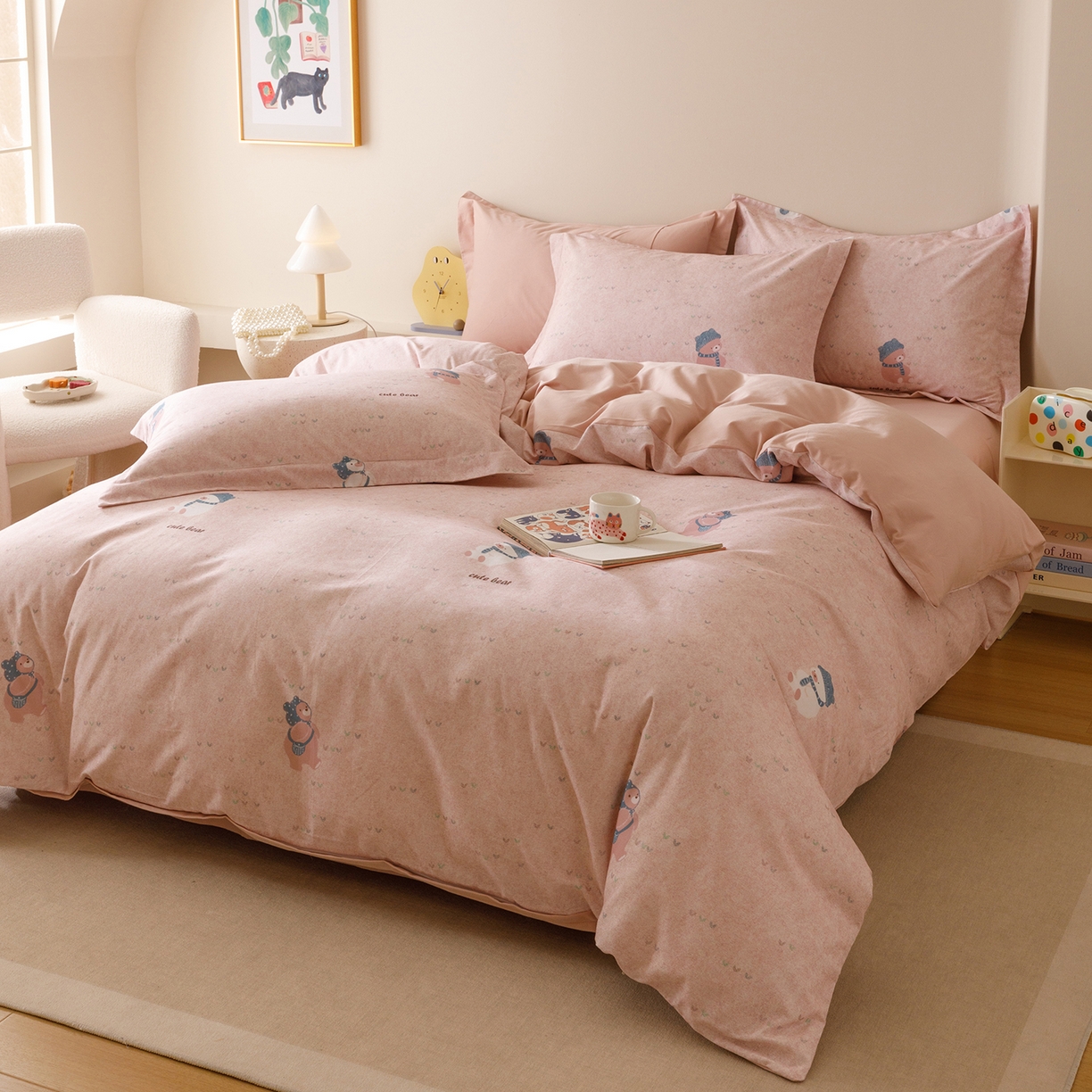 91家纺网 家纺一手货源 找家纺 爱思佳 2025新款加厚全棉纯棉磨毛数码印花四件套 幸福熊