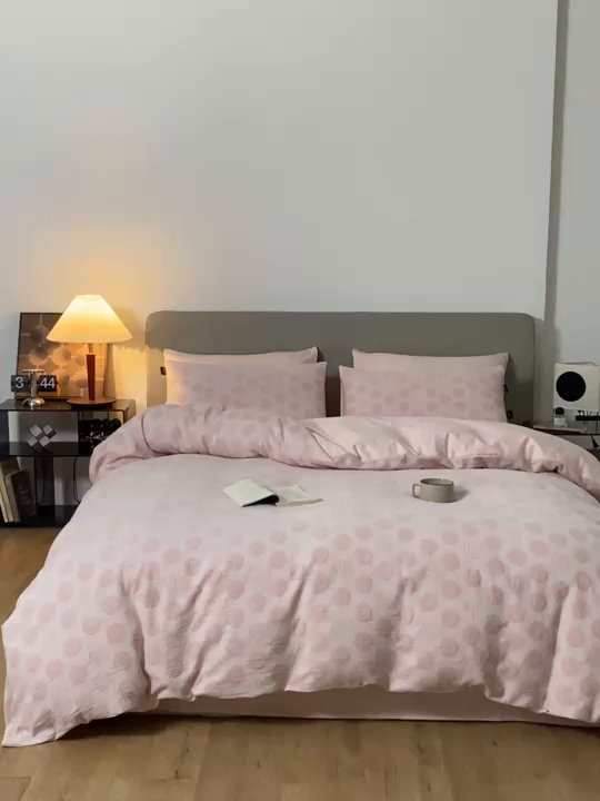 91家纺网 家纺一手货源 找家纺 （总）佳汐蓝家纺2025秋冬新款三层纱色织水洗棉大提花系列四件套