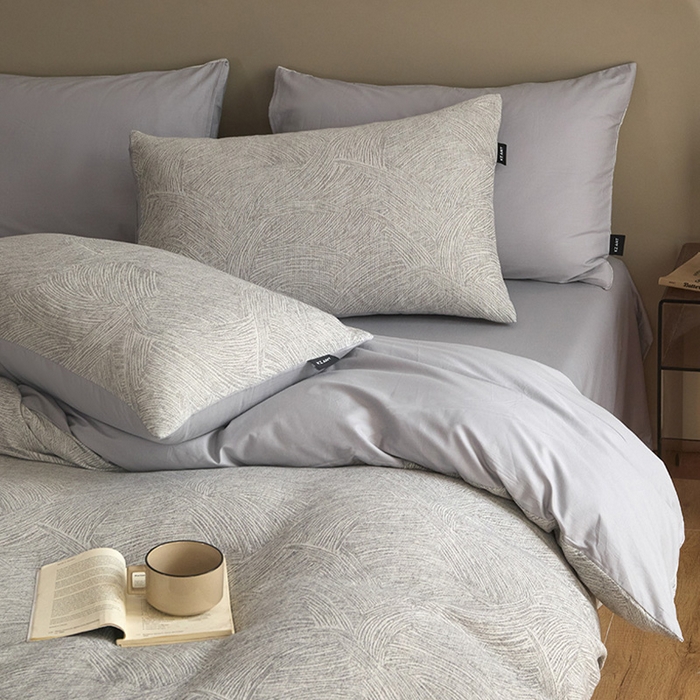 91家纺网 家纺一手货源 找家纺 佳汐蓝家纺2025秋冬新款三层纱色织水洗棉大提花系列四件套 伯尔纳-黑