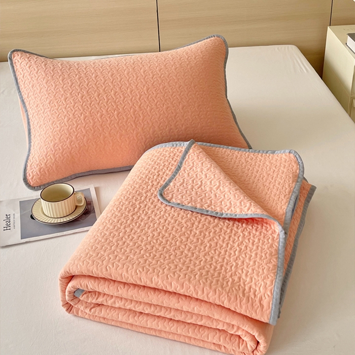 91家纺网 家纺一手货源 找家纺 春皖家纺 2025新款全棉多功能单床盖 床盖单件 洛格-玉色