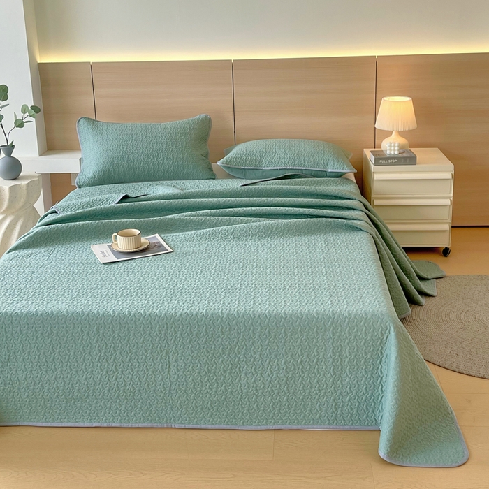 91家纺网 家纺一手货源 找家纺 春皖家纺 2025新款全棉多功能单床盖 床盖单件 艾迪-绿