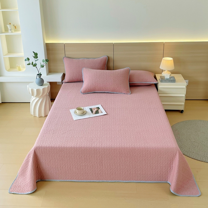 91家纺网 家纺一手货源 找家纺 春皖家纺 2025新款全棉多功能单床盖 床盖单件 洛格-红