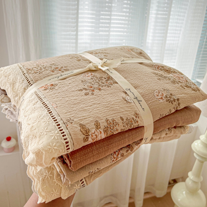 91家纺网 家纺一手货源 找家纺 （总）梦莱斯 2025新款云感木棉皱皱双层纱全棉花边四件套