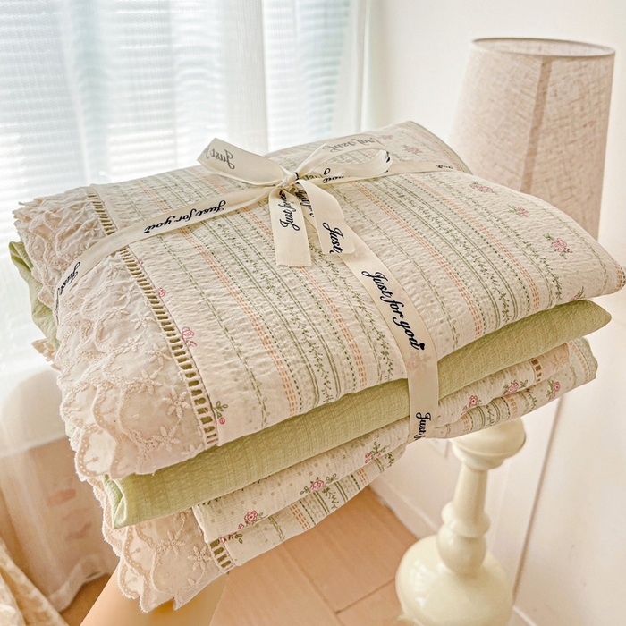 91家纺网 家纺一手货源 找家纺 （总）梦莱斯 2025新款云感木棉皱皱双层纱全棉花边四件套