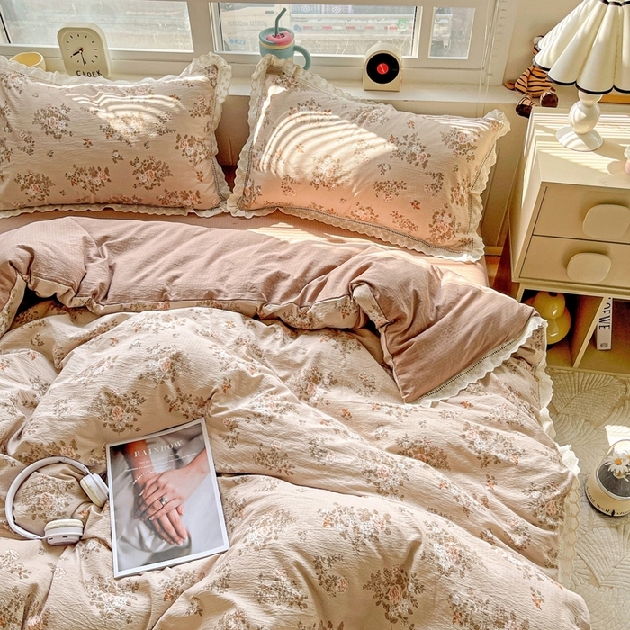 91家纺网 家纺一手货源 找家纺 梦莱斯 2025新款云感木棉皱皱双层纱全棉花边四件套 可颂