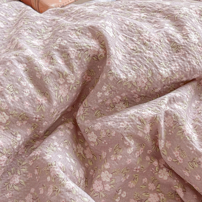 91家纺网 家纺一手货源 找家纺 梦莱斯 2025新款云感木棉皱皱双层纱全棉花边四件套 山野栀子