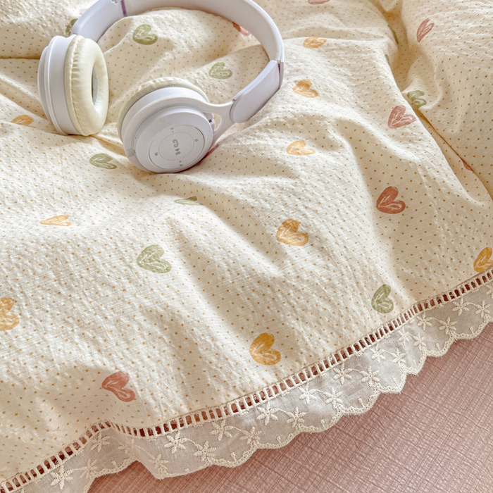 91家纺网 家纺一手货源 找家纺 梦莱斯 2025新款云感木棉皱皱双层纱全棉花边四件套 心动