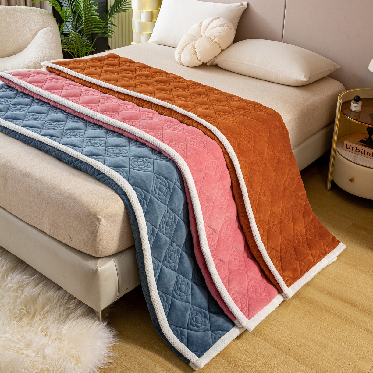 91家纺网 家纺一手货源 找家纺 总正邦2024抗静电泰迪绒加厚软床垫床褥可机洗床护垫直播爆款