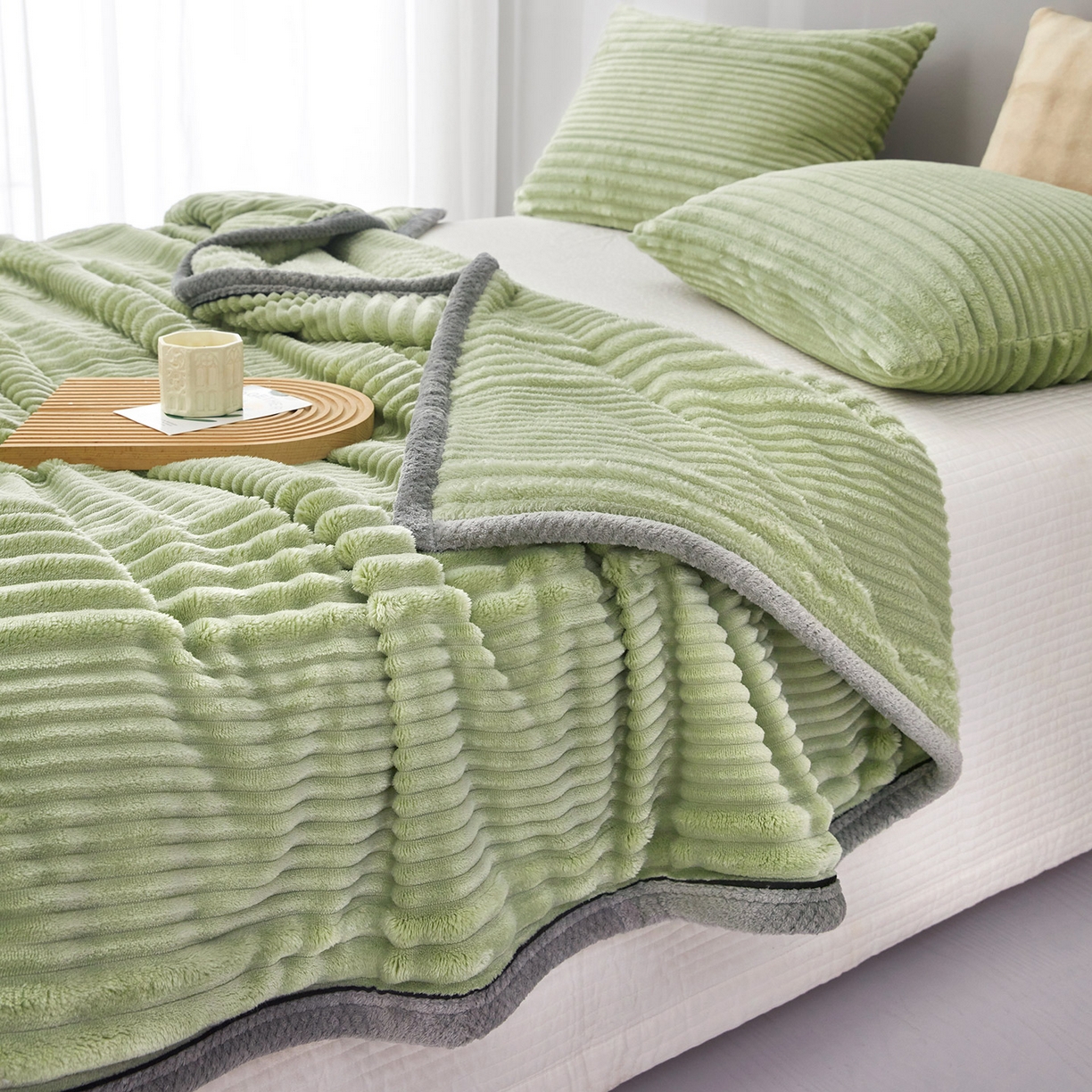 91家纺网 家纺一手货源 找家纺 肖恩毯业2025新款子母条兔毛绒毛毯盖毯休闲毯绒毯毯子跨境专供可打卷外贸出口可定制尺寸 子母-果绿