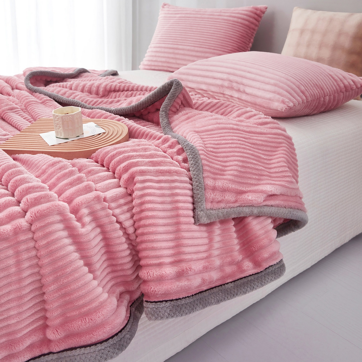 91家纺网 家纺一手货源 找家纺 肖恩毯业2025新款子母条兔毛绒毛毯盖毯休闲毯绒毯毯子跨境专供可打卷外贸出口可定制尺寸 子母-豆沙