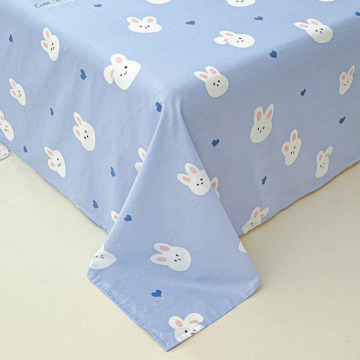 91家纺网 家纺一手货源 找家纺 恩泽家纺 2025新款加厚全棉纯棉印花系列床单单件-单床单 桃心小兔