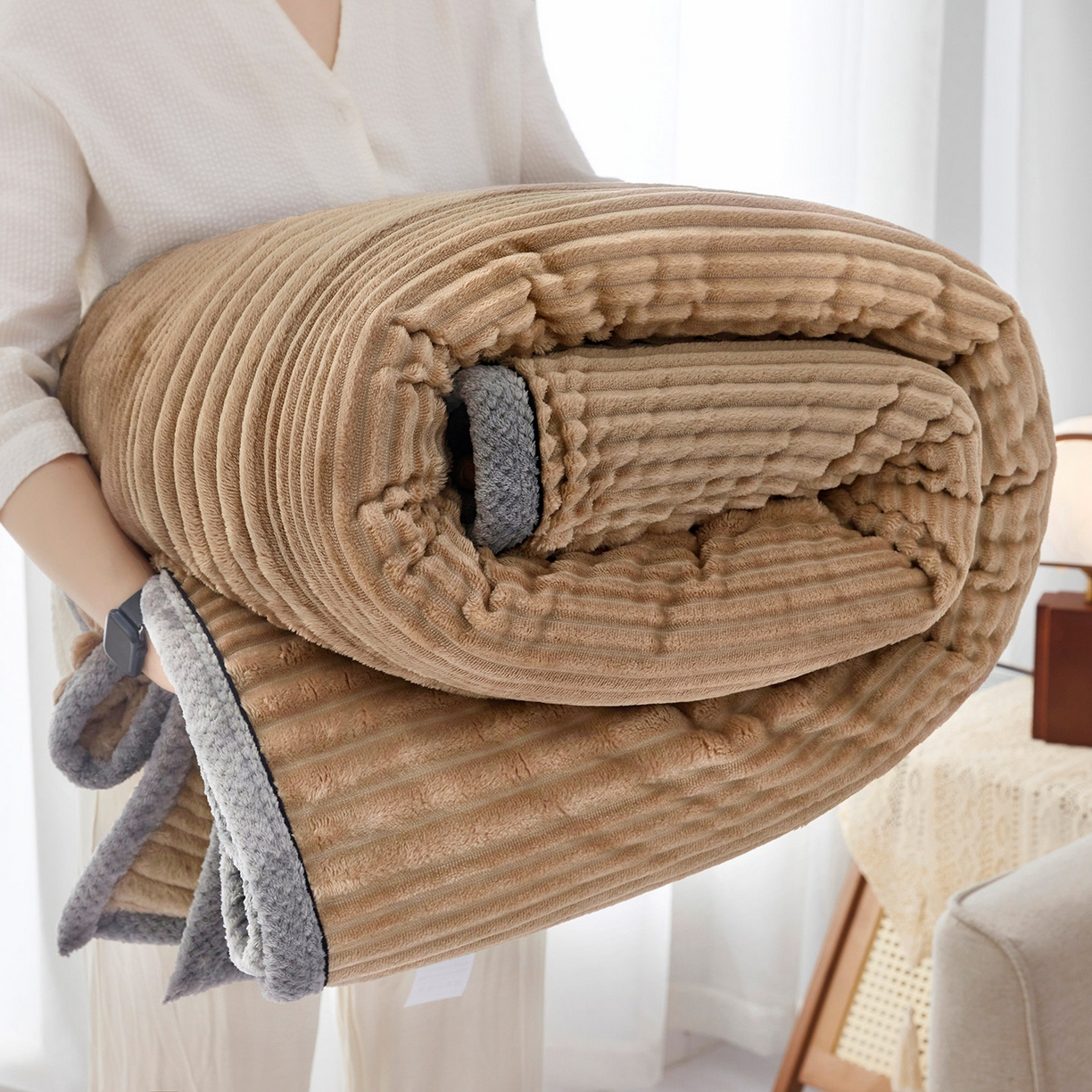 肖恩毯业2025新款子母条兔毛绒毛毯盖毯休闲毯绒毯毯子跨境专供可打卷外贸出口可定制尺寸 子母-咖色