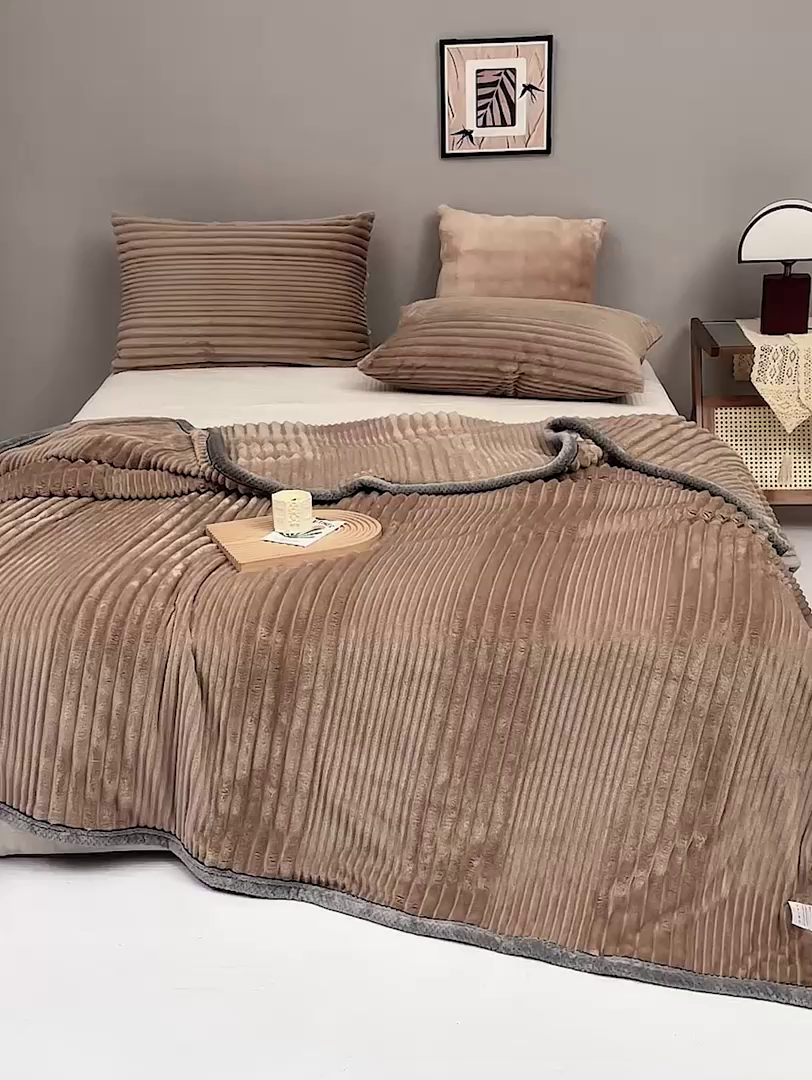 91家纺网 家纺一手货源 找家纺 肖恩毯业2025新款子母条兔毛绒毛毯盖毯休闲毯绒毯毯子跨境专供可打卷外贸出口可定制尺寸 子母-咖色