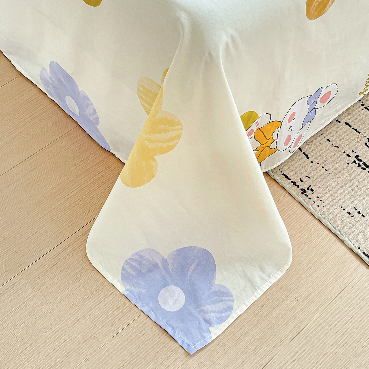 91家纺网 家纺一手货源 找家纺 恩泽家纺 2025新款加厚全棉纯棉印花系列床单单件-单床单 小兔花