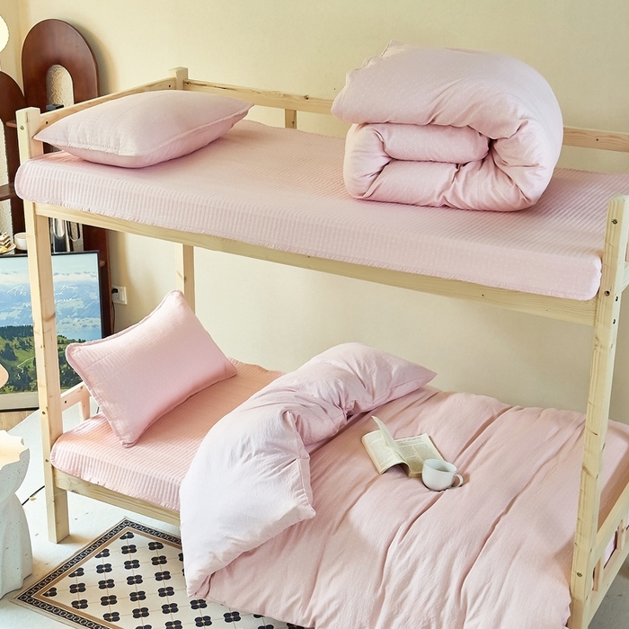 91家纺网 家纺一手货源 找家纺 （总）梦莱斯2025新款皱皱棉学生款床盖三件套