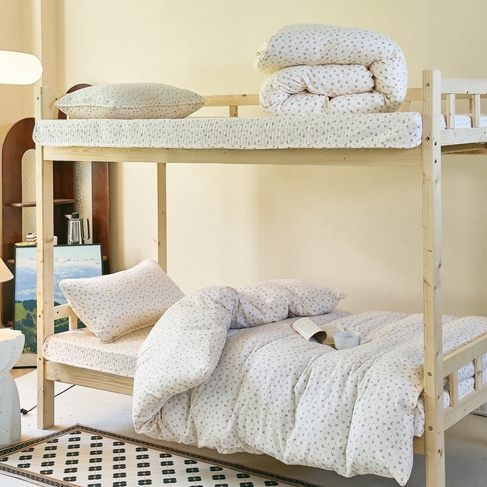 91家纺网 家纺一手货源 找家纺 梦莱斯2025新款皱皱棉学生款床盖三件套 法式少女