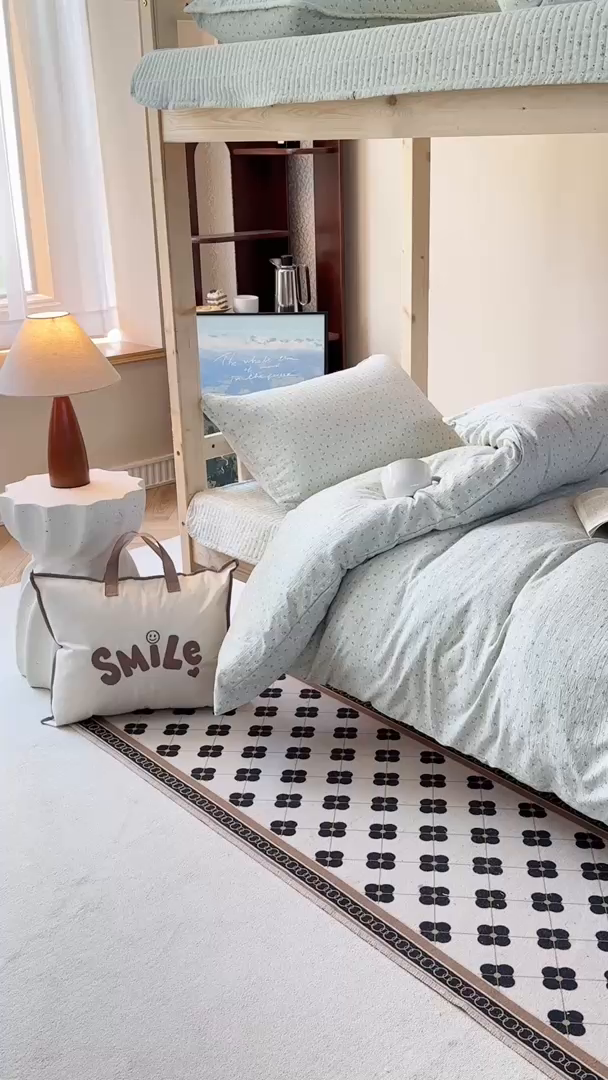 91家纺网 家纺一手货源 找家纺 梦莱斯2025新款皱皱棉学生款床盖三件套 花海绿