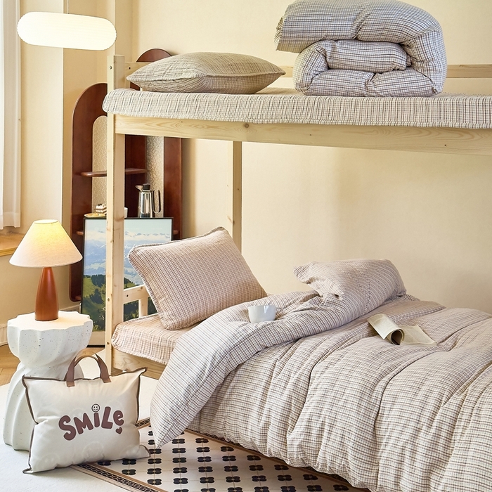 91家纺网 家纺一手货源 找家纺 梦莱斯2025新款皱皱棉学生款床盖三件套 简夕米