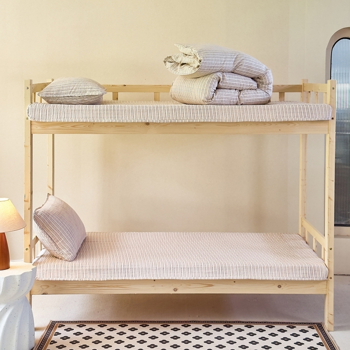 91家纺网 家纺一手货源 找家纺 梦莱斯2025新款皱皱棉学生款床盖三件套 简夕米