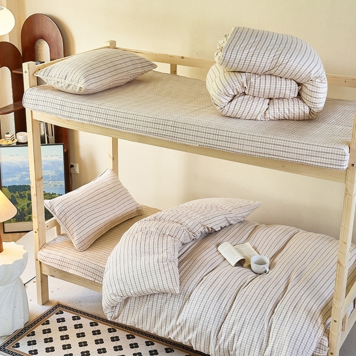 91家纺网 家纺一手货源 找家纺 梦莱斯2025新款皱皱棉学生款床盖三件套 罗格先生咖