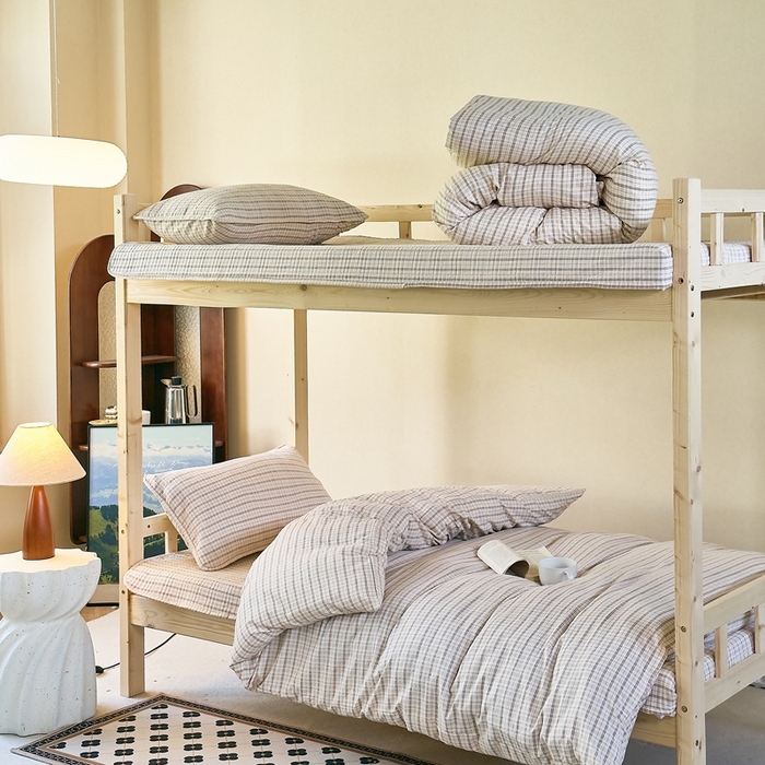 91家纺网 家纺一手货源 找家纺 梦莱斯2025新款皱皱棉学生款床盖三件套 罗格先生咖