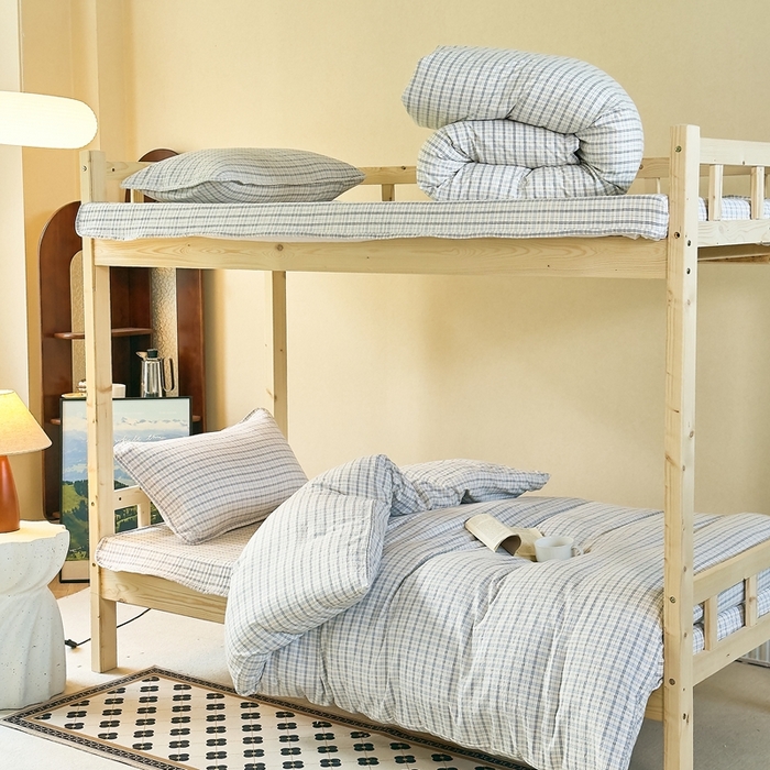 91家纺网 家纺一手货源 找家纺 梦莱斯2025新款皱皱棉学生款床盖三件套 罗格先生蓝