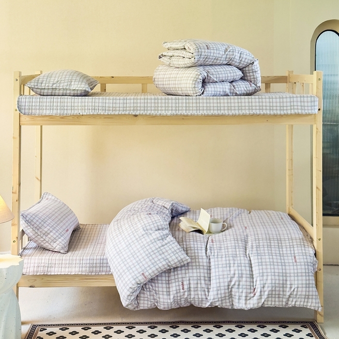 91家纺网 家纺一手货源 找家纺 梦莱斯2025新款皱皱棉学生款床盖三件套 迷你格米