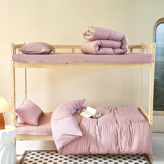 91家纺网 家纺一手货源 找家纺 梦莱斯2025新款皱皱棉学生款床盖三件套 珊瑚海粉