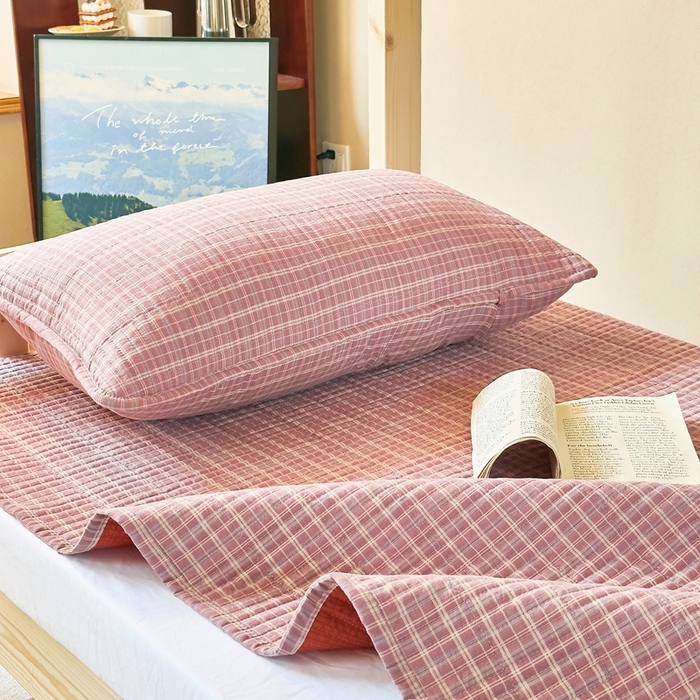 91家纺网 家纺一手货源 找家纺 梦莱斯2025新款皱皱棉学生款床盖三件套 珊瑚海粉