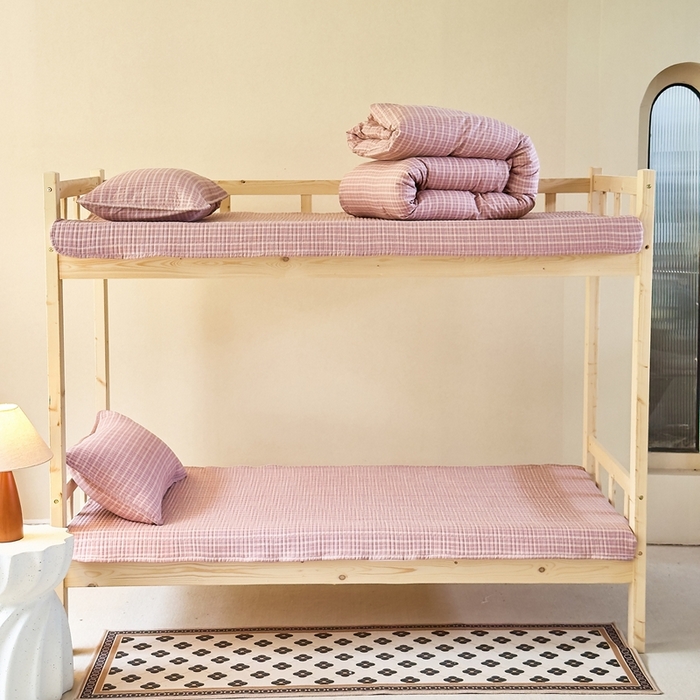 91家纺网 家纺一手货源 找家纺 梦莱斯2025新款皱皱棉学生款床盖三件套 珊瑚海粉