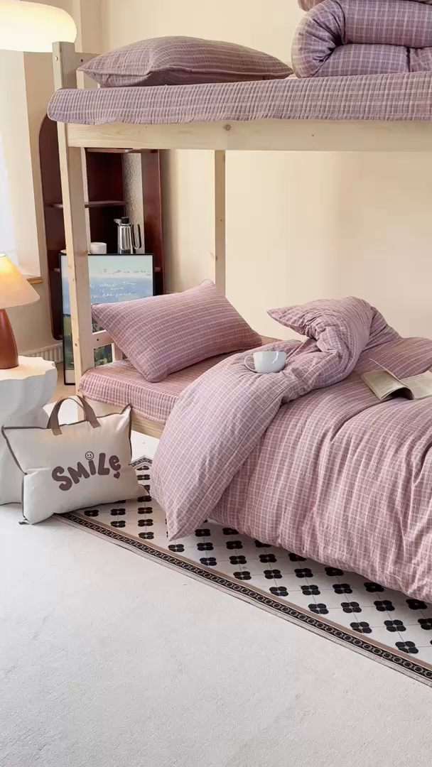 91家纺网 家纺一手货源 找家纺 梦莱斯2025新款皱皱棉学生款床盖三件套 珊瑚海粉