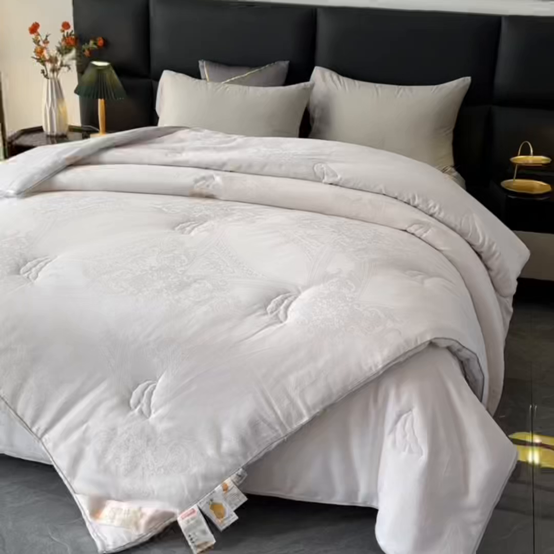 91家纺网 家纺一手货源 找家纺 （总）欧夏家纺 2025秋冬新款长绒棉提花大豆被子母被拉链款二合一被子被芯