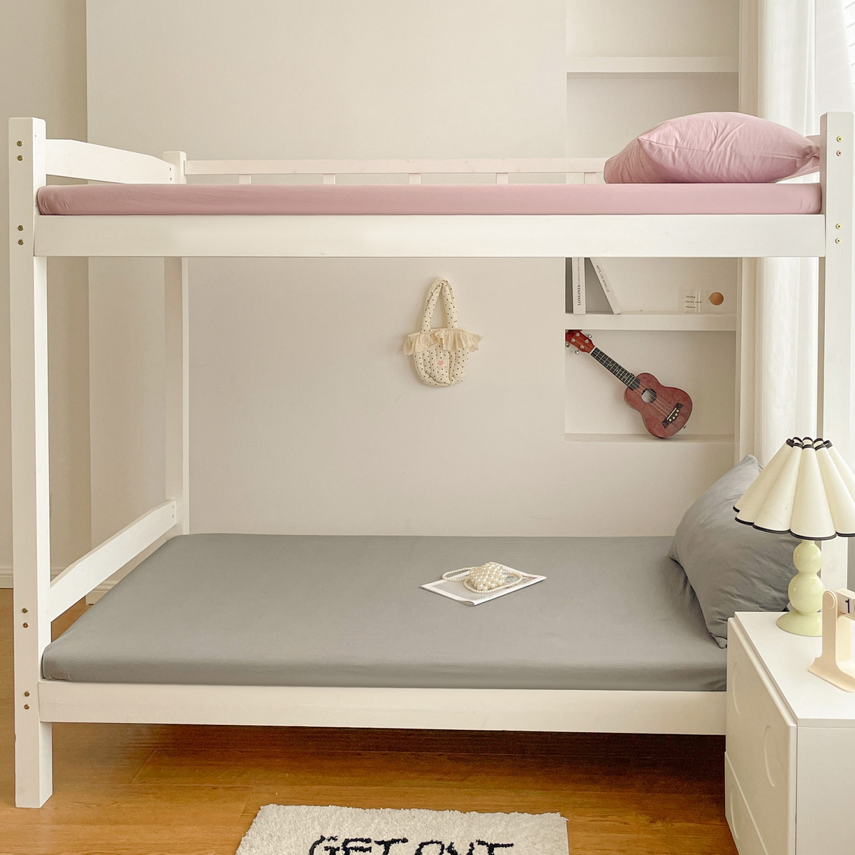 91家纺网 家纺一手货源 找家纺 纽缦家纺 2025新款纯色水洗亲柔棉三件套宿舍三件套上下铺三件套 高级灰