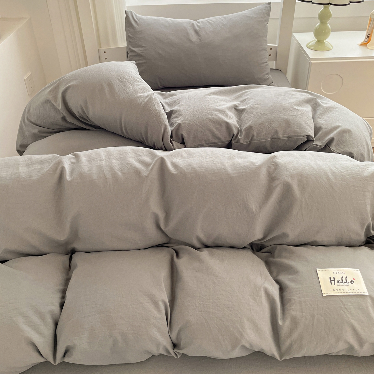 91家纺网 家纺一手货源 找家纺 纽缦家纺 2025新款纯色水洗亲柔棉三件套宿舍三件套上下铺三件套 高级灰