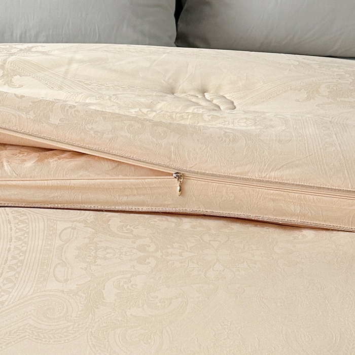 91家纺网 家纺一手货源 找家纺 欧夏家纺 2025秋冬新款长绒棉提花大豆被子母被拉链款二合一被子被芯 香槟色