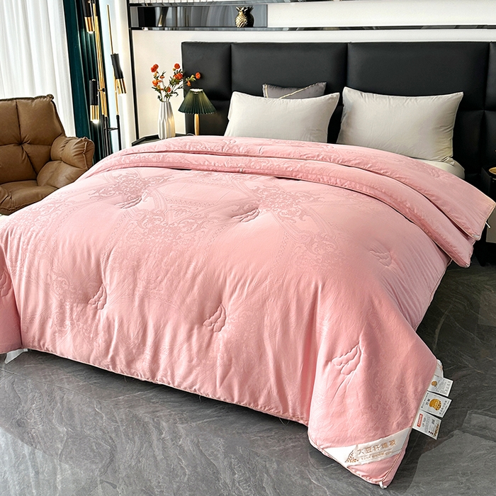 91家纺网 家纺一手货源 找家纺 欧夏家纺 2025秋冬新款长绒棉提花大豆被子母被拉链款二合一被子被芯 胭脂粉