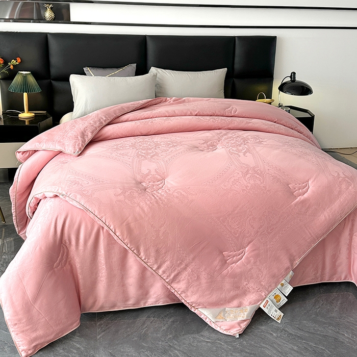 91家纺网 家纺一手货源 找家纺 欧夏家纺 2025秋冬新款长绒棉提花大豆被子母被拉链款二合一被子被芯 胭脂粉