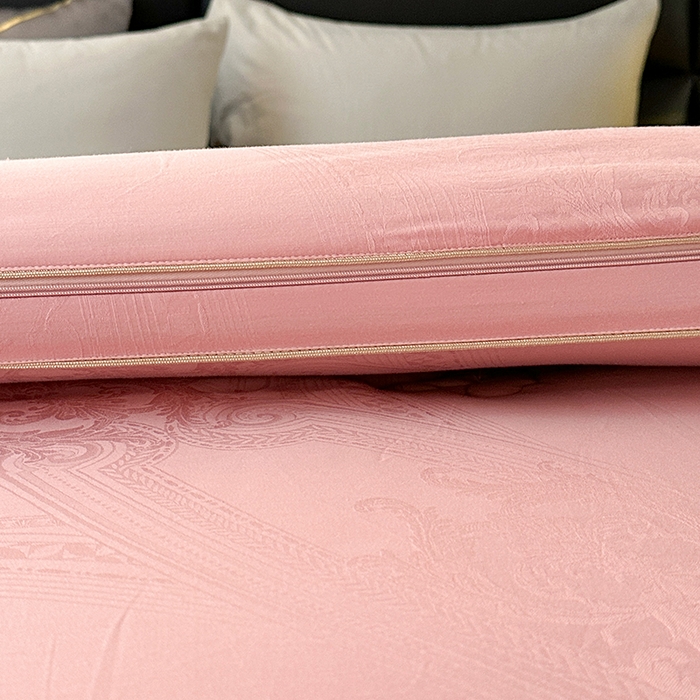 91家纺网 家纺一手货源 找家纺 欧夏家纺 2025秋冬新款长绒棉提花大豆被子母被拉链款二合一被子被芯 胭脂粉