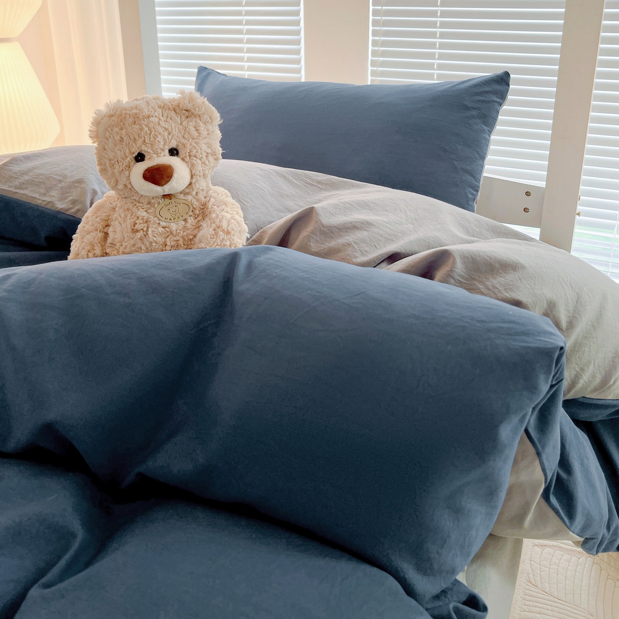 91家纺网 家纺一手货源 找家纺 （总）纽缦家纺 2025新款纯色双拼水洗亲柔棉三件套宿舍三件套上下铺三件套