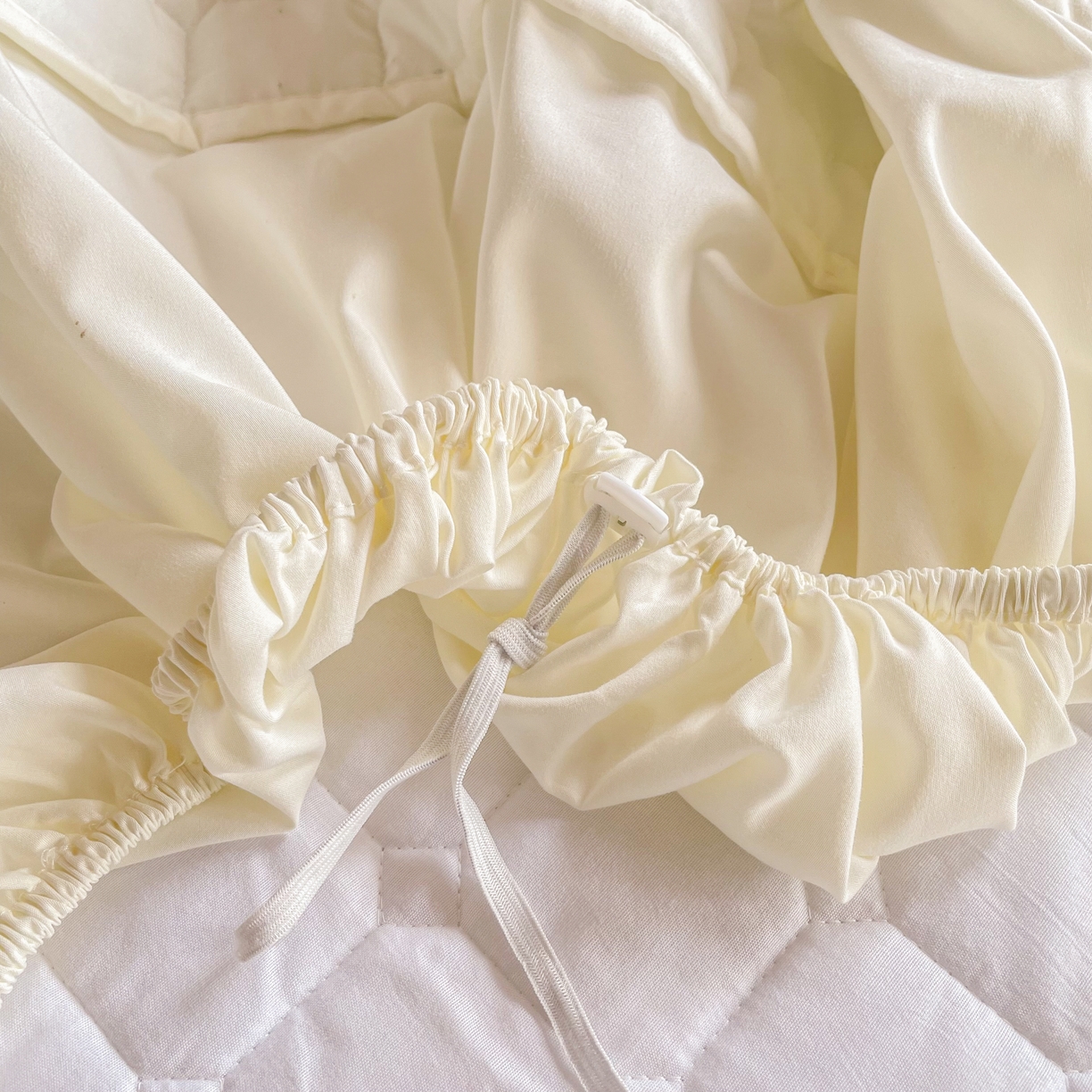 91家纺网 家纺一手货源 找家纺 （总）锦眠床笠 2025新款亲肤面包格夹棉床笠-学生图