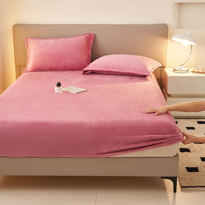 91家纺网 家纺一手货源 找家纺 简爱 2025新款纯色牛奶绒单床笠 豆沙