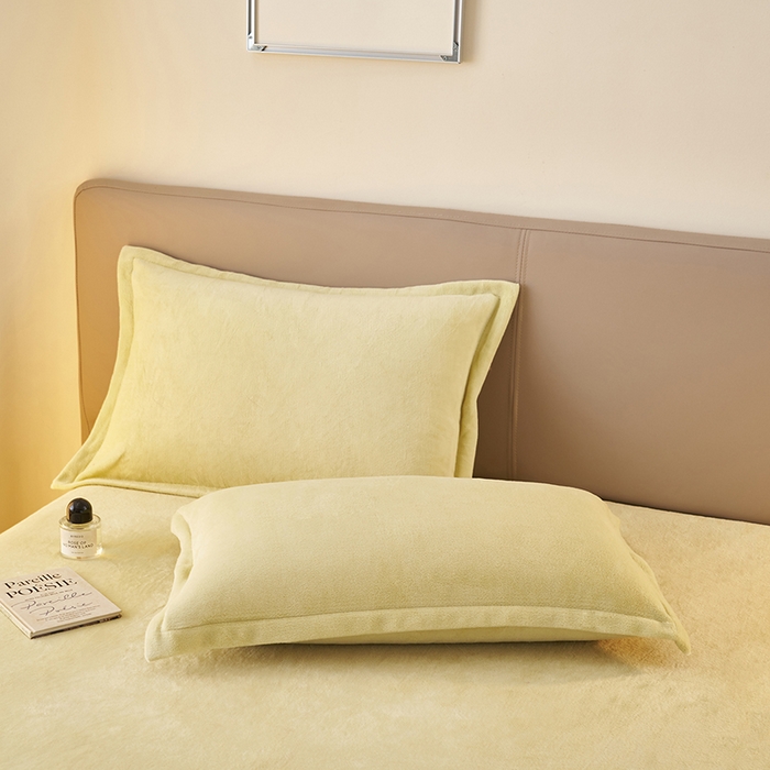 91家纺网 家纺一手货源 找家纺 简爱 2025新款纯色牛奶绒单床笠 橄榄绿