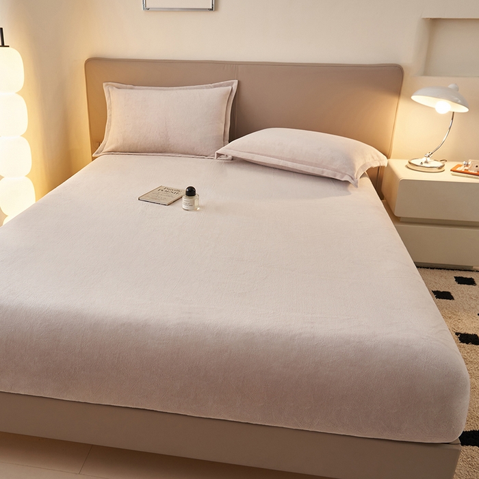 91家纺网 家纺一手货源 找家纺 简爱 2025新款纯色牛奶绒单床笠 灰色