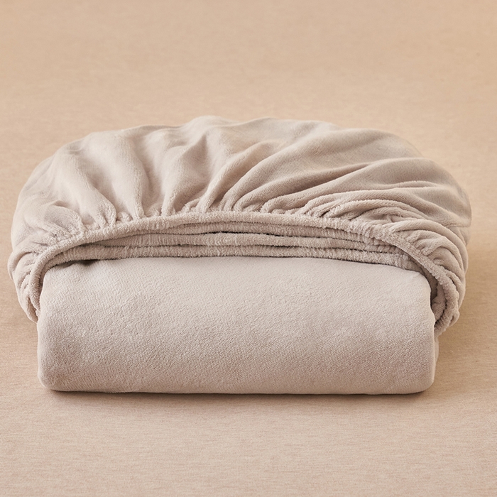 91家纺网 家纺一手货源 找家纺 简爱 2025新款纯色牛奶绒单床笠 灰色